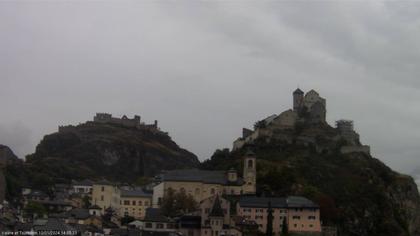 Sitten: Vue sur Valère et Tourbillon