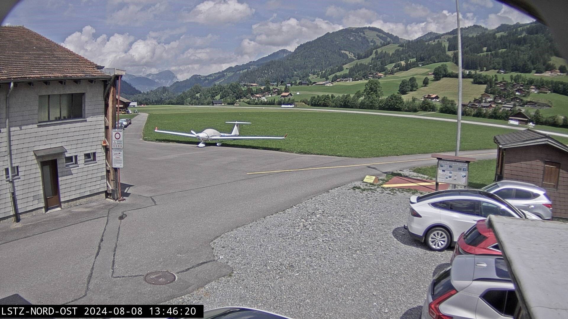 Zweisimmen › Ost: Flugplatzgenossenschaft Zweisimmen