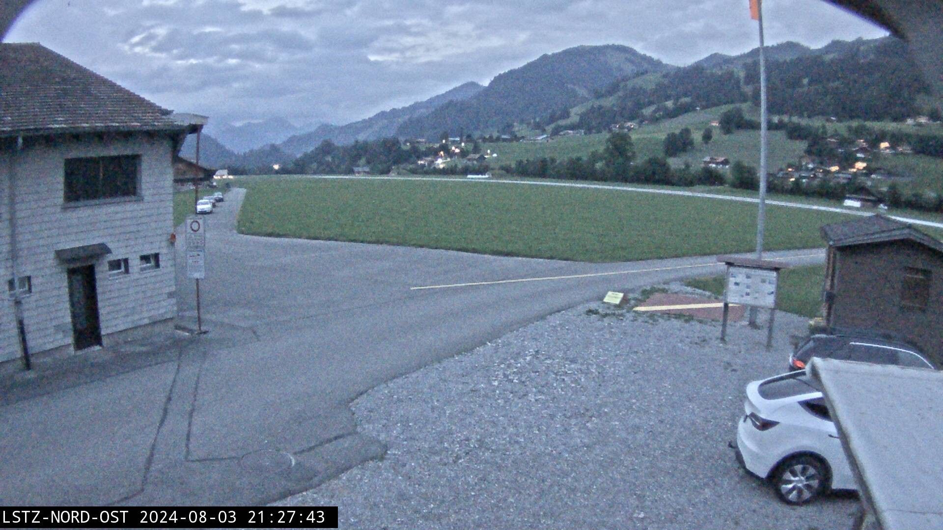 Zweisimmen › Ost: Flugplatzgenossenschaft Zweisimmen