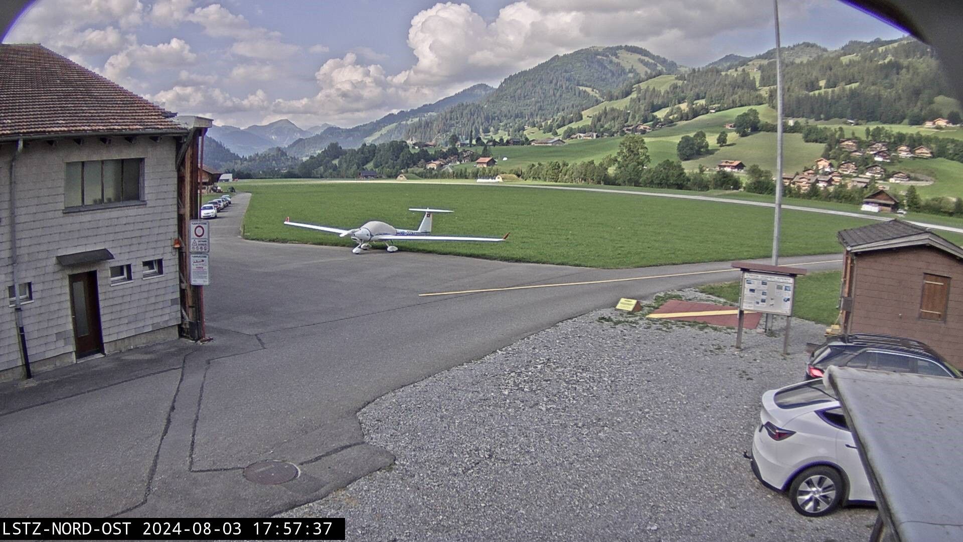 Zweisimmen › Ost: Flugplatzgenossenschaft Zweisimmen