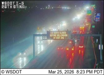 Traffic Cam Delta Junction: I-5 at MP 196.8: 26th St NE