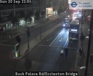 Traffic Cam London: Buck Palace Rd/Eccleston Bridge