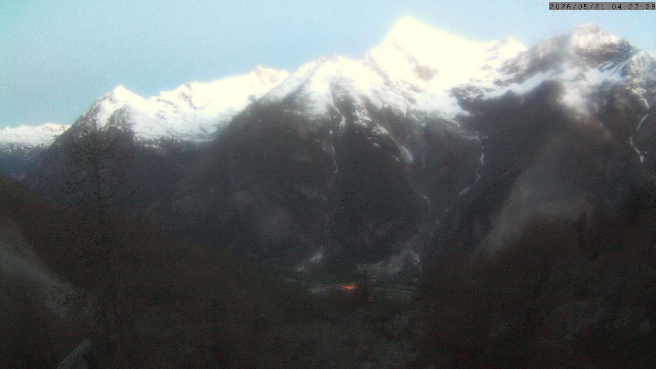 Randa: Europa Hut