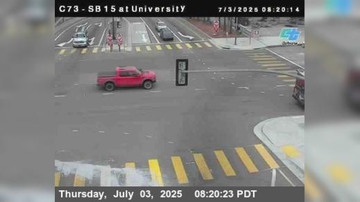 Traffic Cam East San Diego › South: C073) I-15 : University Avenue