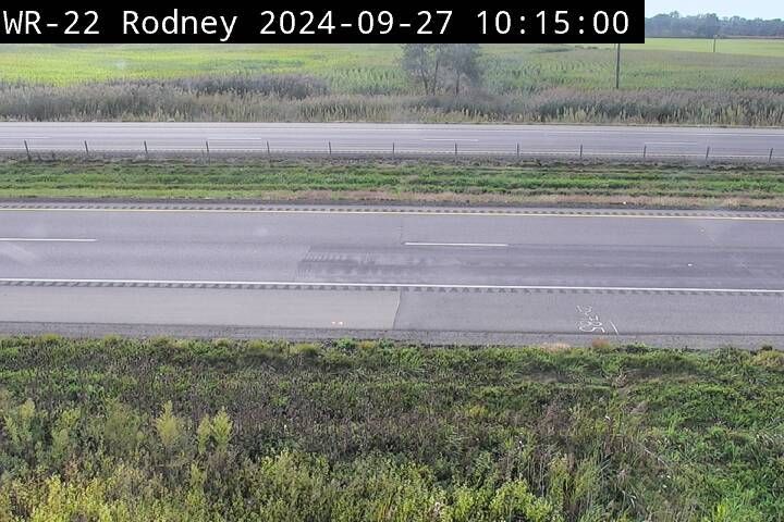 Traffic Cam West Elgin: Highway 401 near Regional Rd