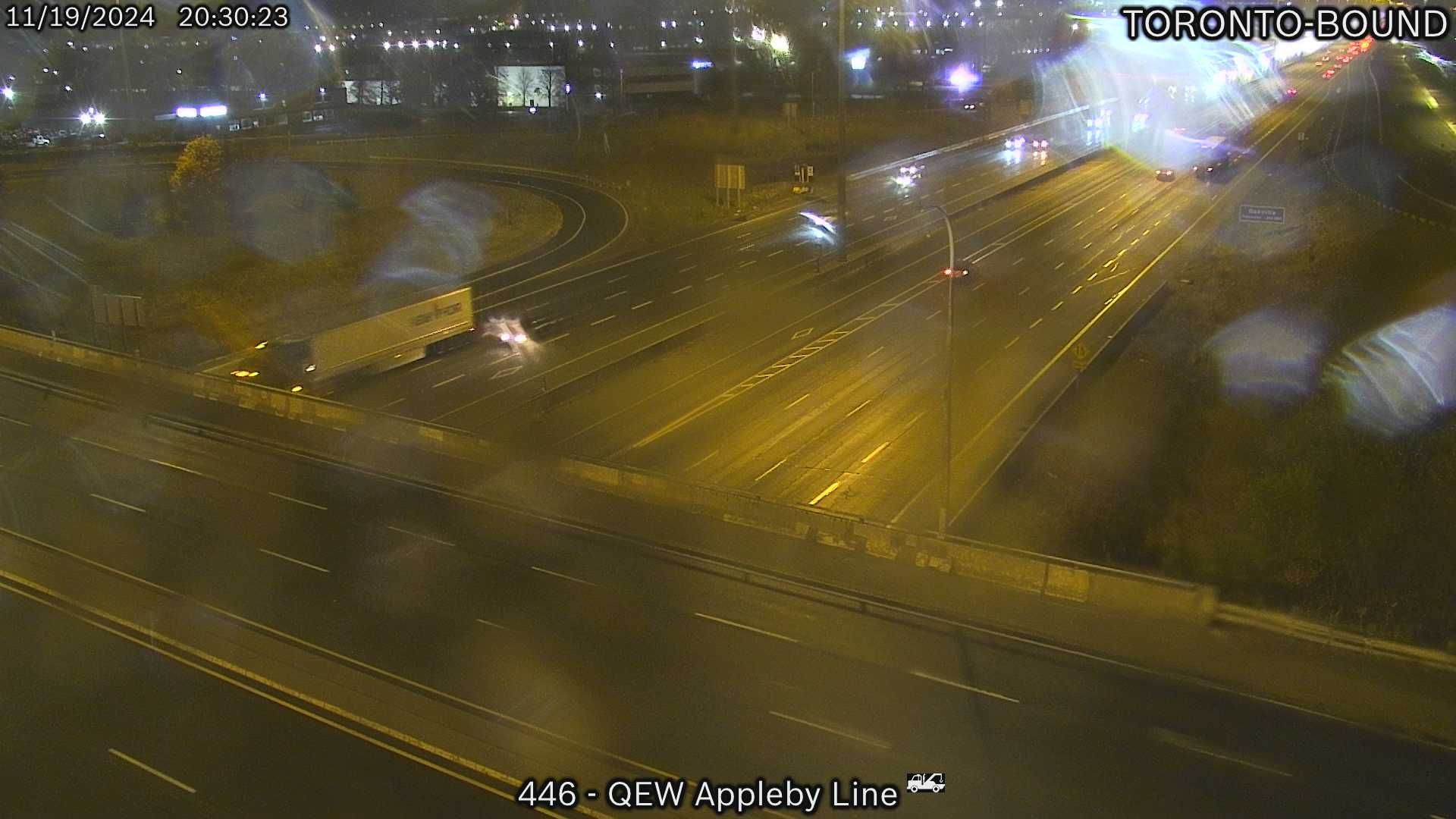 Traffic Cam Appleby: QEW near - Line