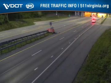 Traffic Cam Ada: East River Tunnel-SB Entrance