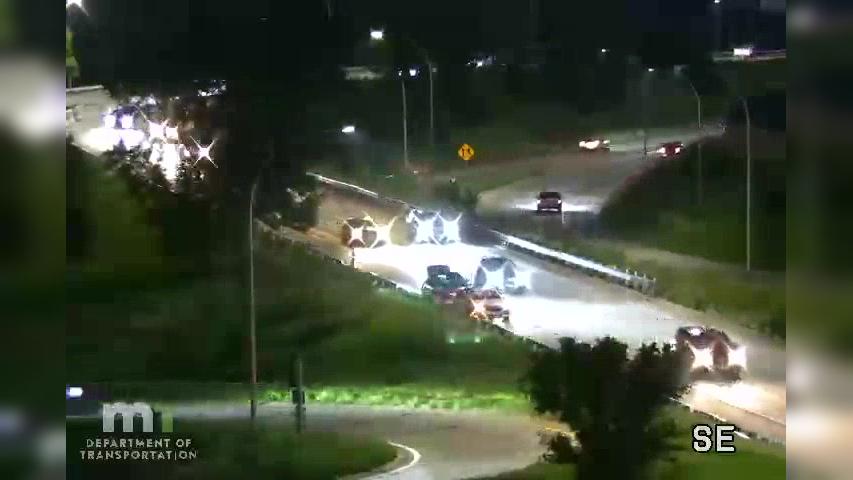 Traffic Cam Brooklyn Center: I-694 WB @ T.H.252