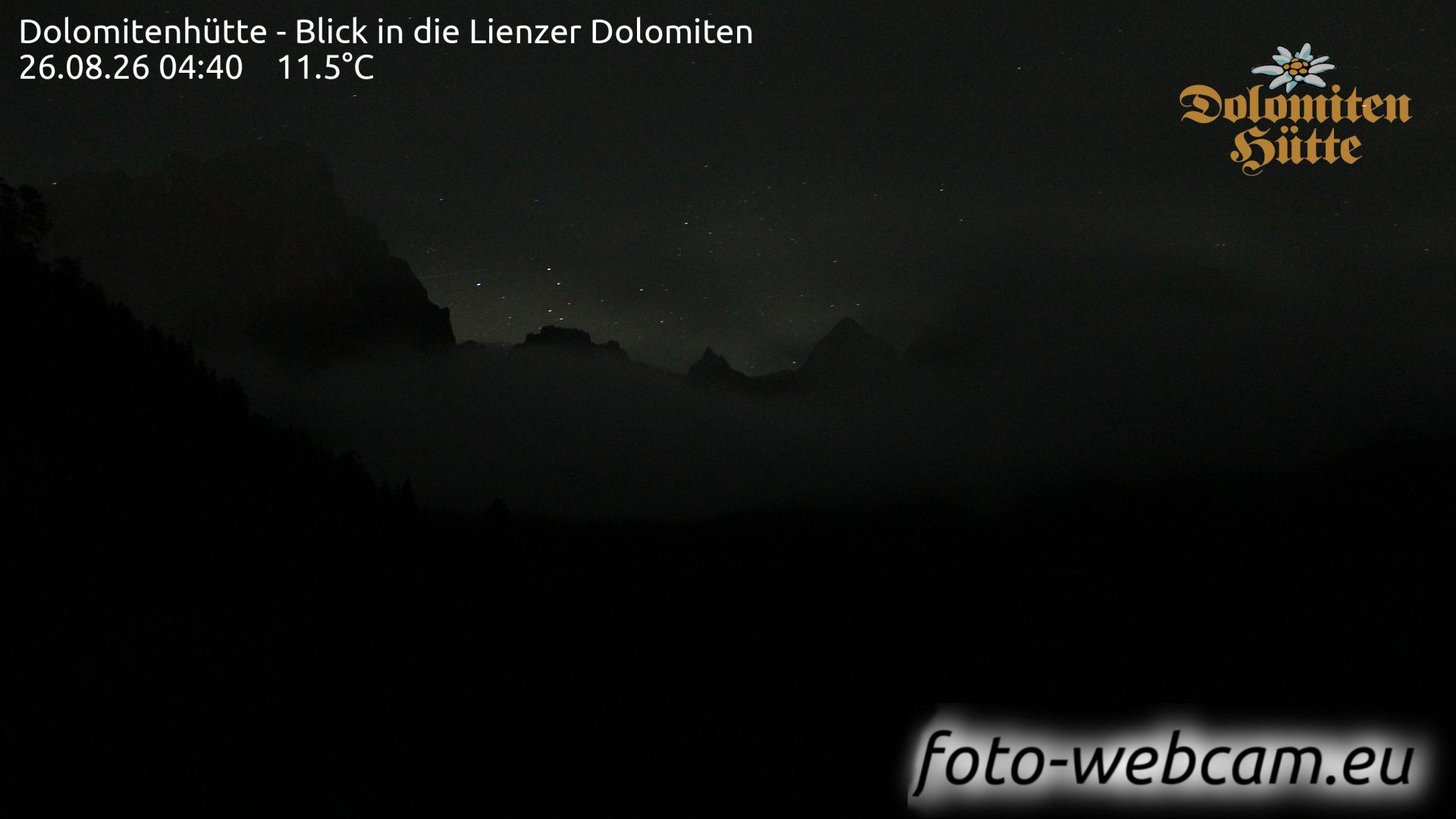 Traffic Cam Gemeinde Amlach: Dolomitenhütte - Blick in die Lienzer Dolomiten