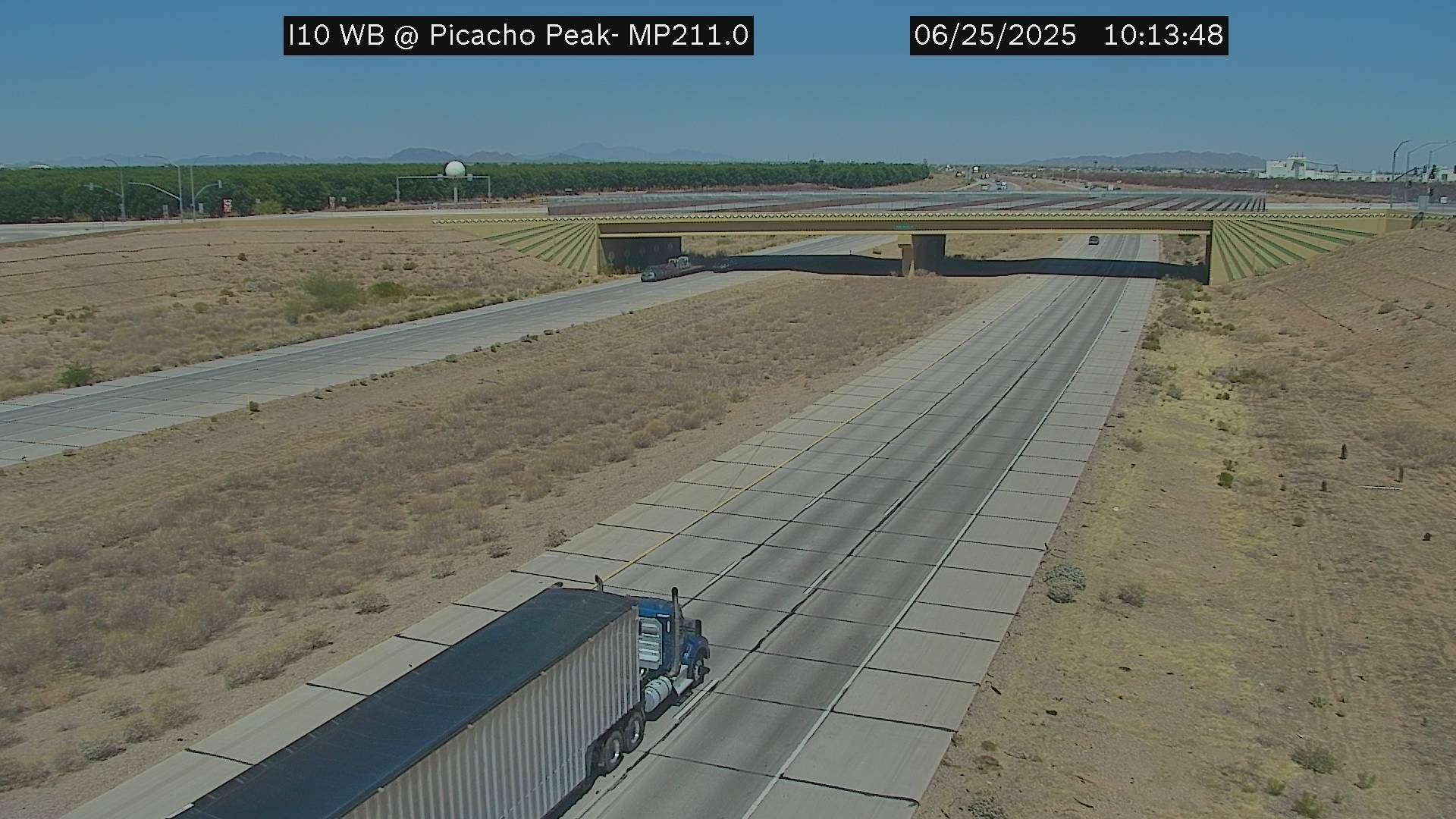 Traffic Cam Picacho › East: I-10 EB 211.00 - Peak