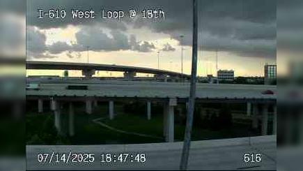 Traffic Cam Houston › South: IH-610 West Loop @ 18th