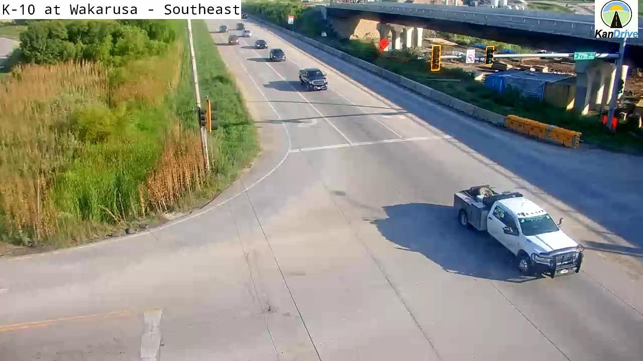 Traffic Cam Kanwaka: K-10 at Wakarusa
