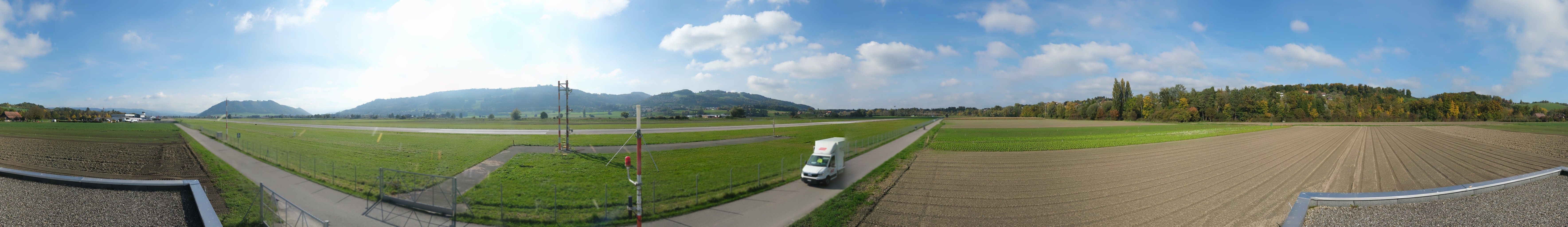 Belp: Airport