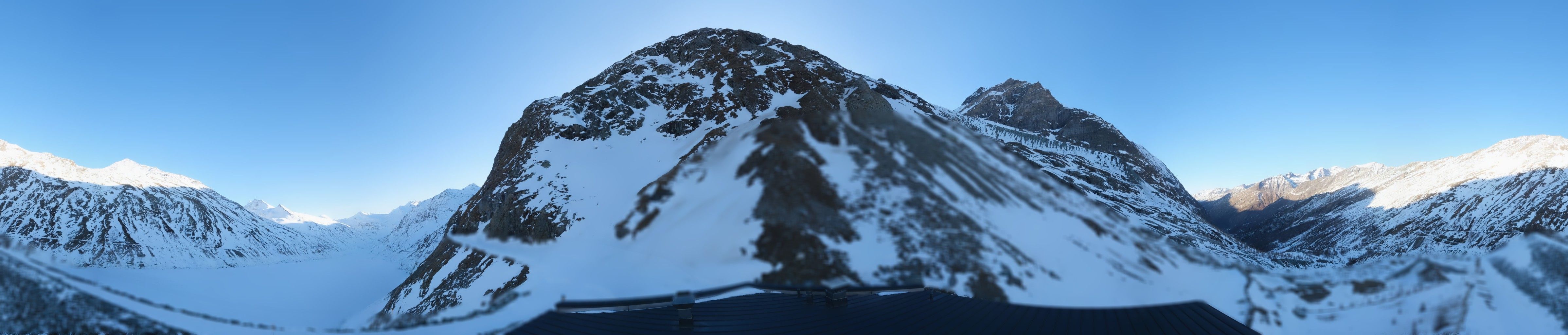 Saas-Almagell: Staudamm Mattmark