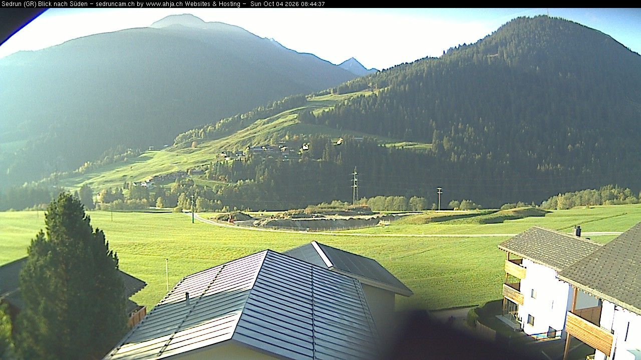 Sedrun › Süden: Via Cavorgia - NEAT-Erlebnisweg Aussichtsplattform