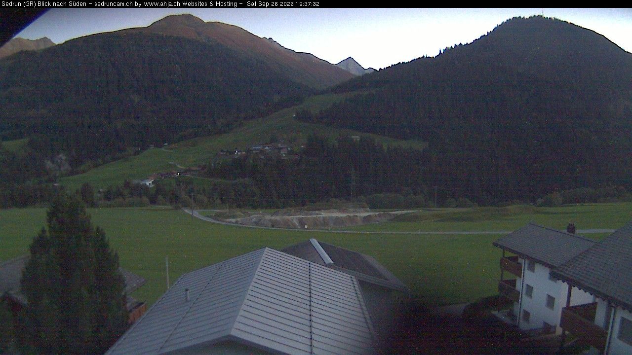 Sedrun › Süden: Via Cavorgia - NEAT-Erlebnisweg Aussichtsplattform