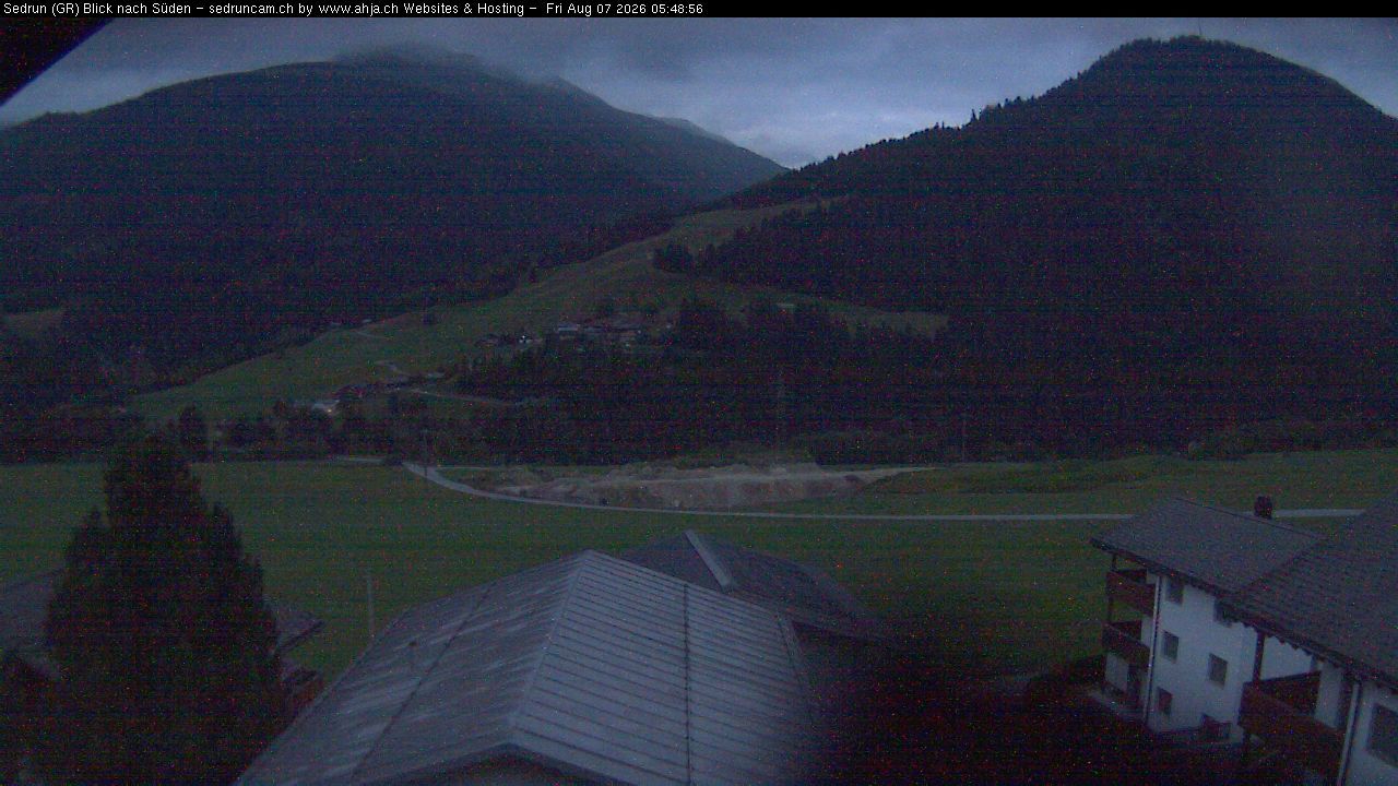 Sedrun › Süden: Via Cavorgia - NEAT-Erlebnisweg Aussichtsplattform