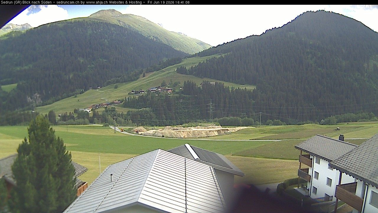 Sedrun: Cuolm Cavorgia und Surrein von