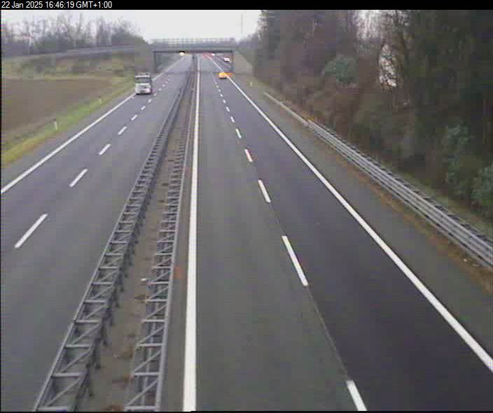 Traffic Cam Volpiano: A5/E612, Direzione/direction: TORINO, km