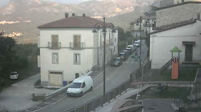 immagine della webcam nei dintorni di Monteroduni: webcam Acquaviva d'Isernia