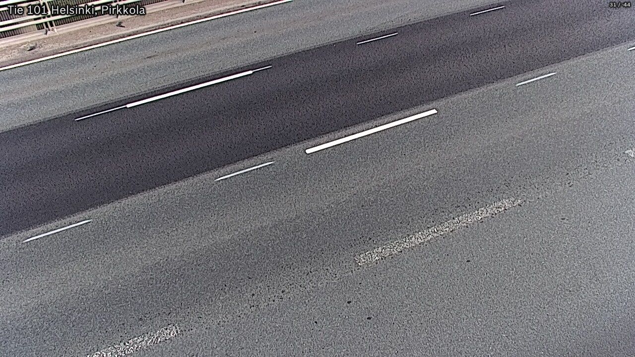 Traffic Cam Helsinki: Tie101 Pirkkola - Tienpinta