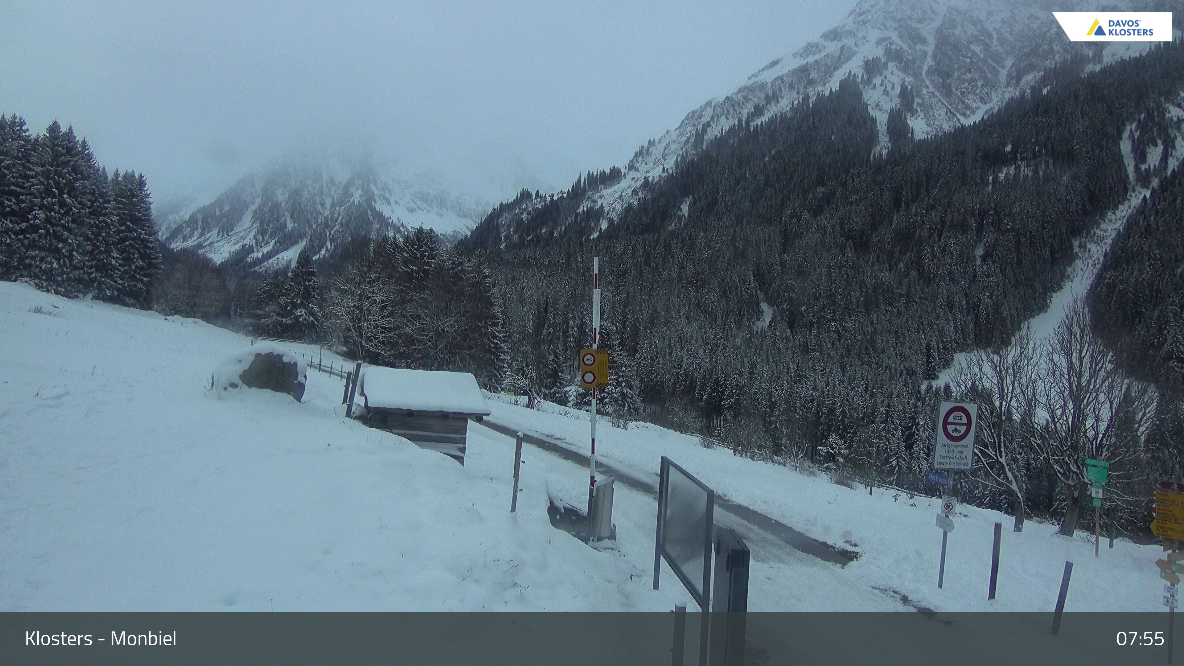 Klosters Dorf: Klosters - Monbiel Parkplatz