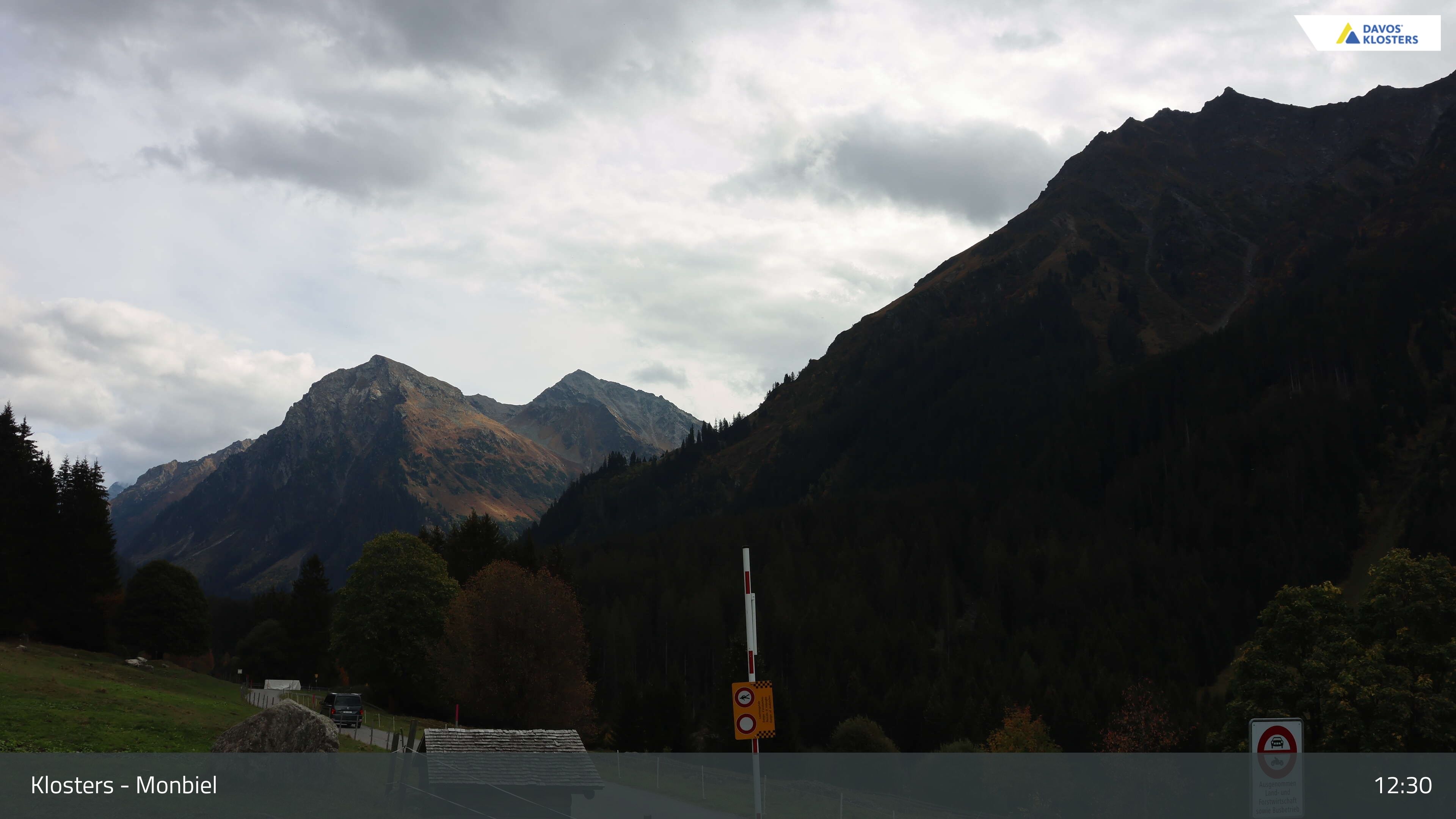 Klosters Dorf: Klosters - Monbiel Parkplatz