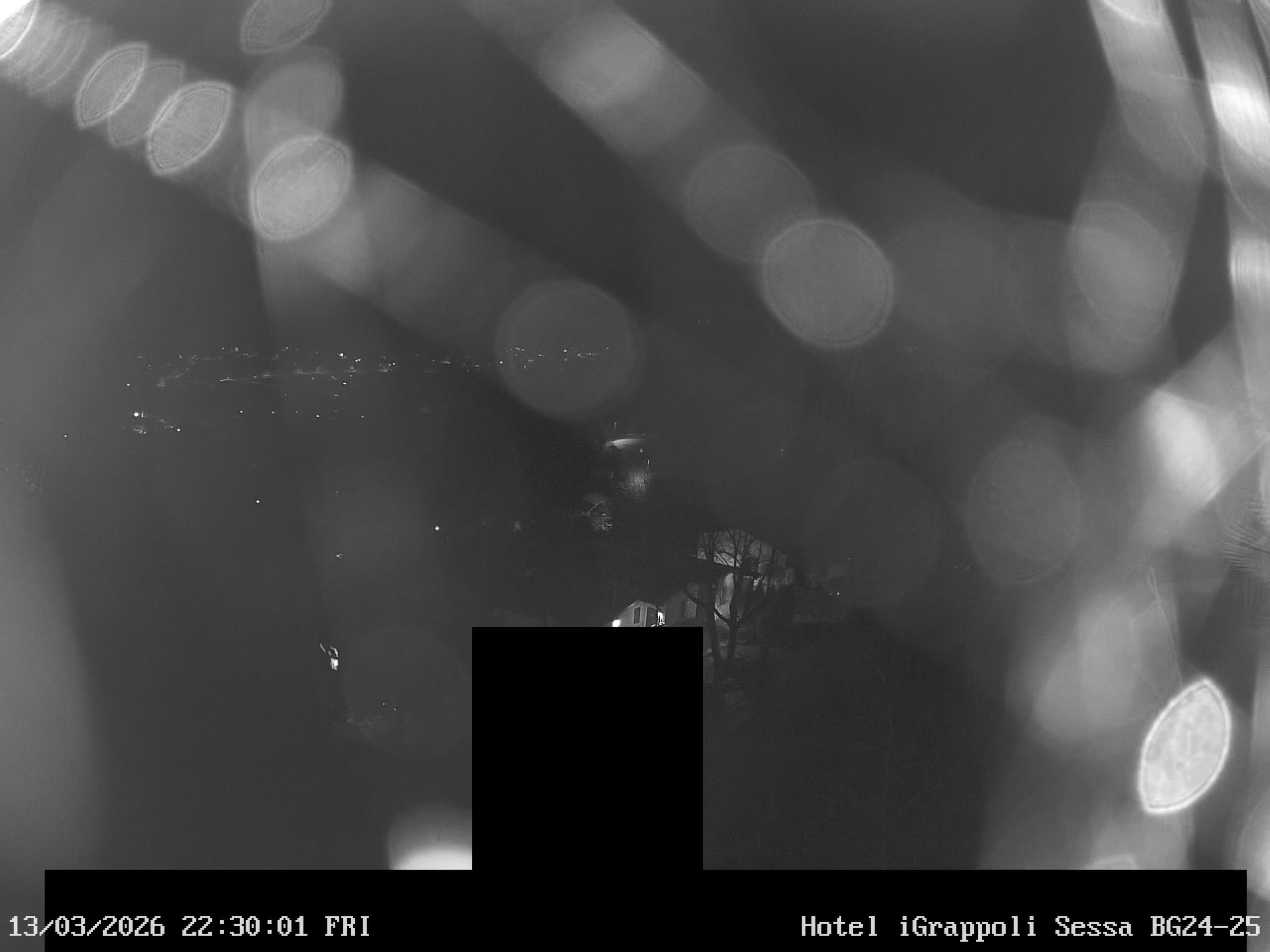 Sessa › Südwesten: Hotel I Grappoli - 6997 - Switzerland: Monte Sette Termini (r.), Monte Mezzano (l.), Tresa Valley & River running from Ponte Tresa to Luino