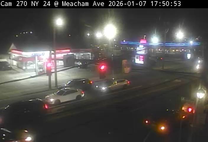 Traffic Cam South Floral Park: NY 24 Eastbound at Covert - Meacham Ave