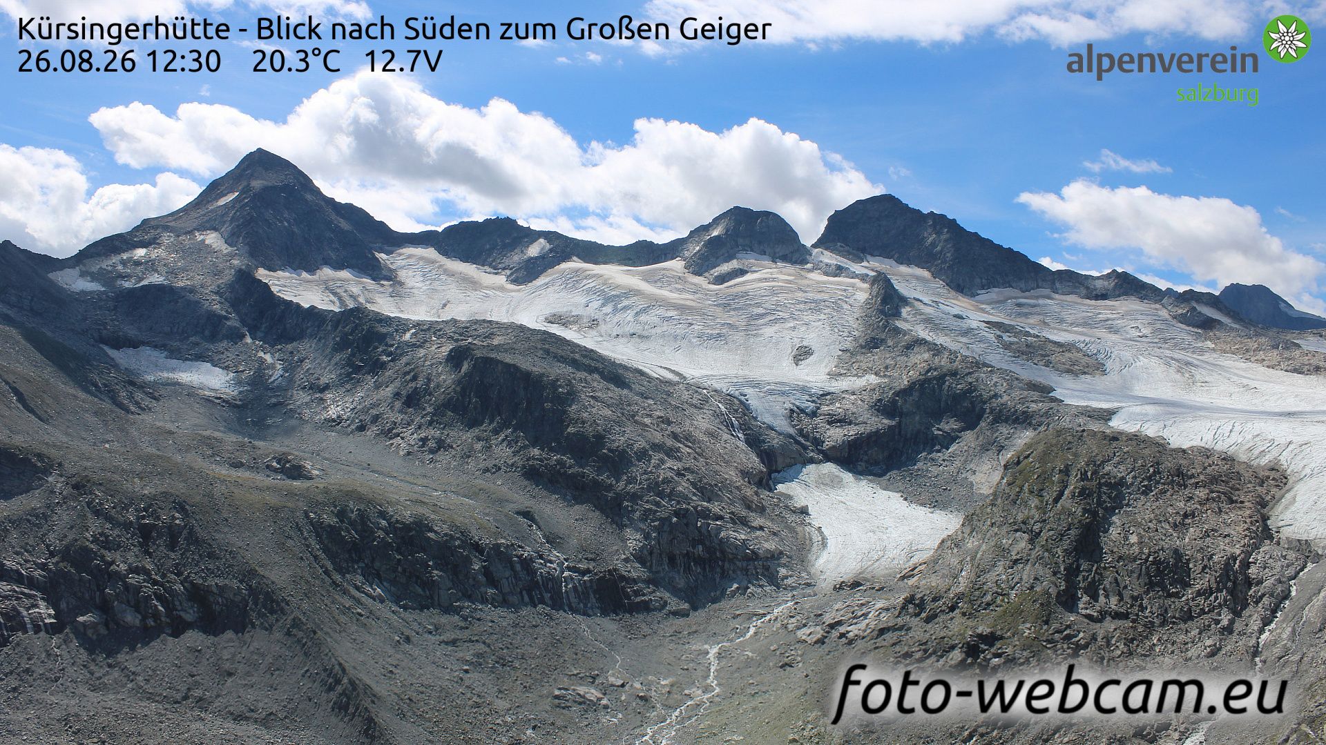 Traffic Cam Marktgemeinde Neukirchen am Grossvenediger: Kürsingerhütte - Blick nach Süden zum Großen Geiger