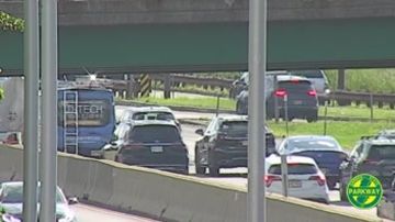 Traffic Cam Passaic Junction › North: Garden State Pkw Bergen Toll Plaza (Saddle Brook Twp)