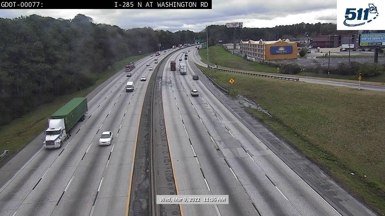 Traffic Cam Sun Valley: GDOT-CAM-