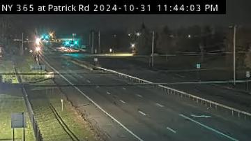 Traffic Cam City of Utica › North: Genesee at Brookline Drive