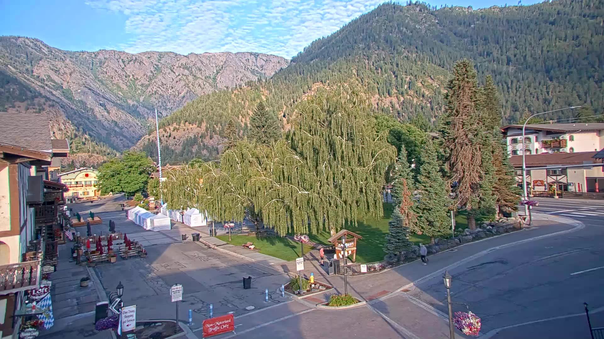 Traffic Cam Leavenworth › West: Leavenworth Washington