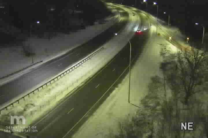 Traffic Cam Creek Valley: MN 62: T.H.62 EB @ Tracy Ave