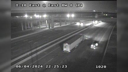 Traffic Cam Cloverleaf › West: I-10 East @ East BW 8 (E)