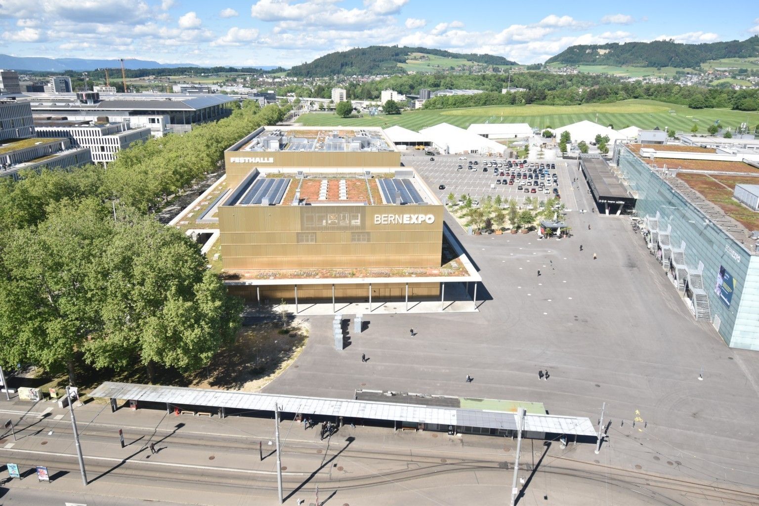 Bern: Beundenfeld: Hotel IBIS - Festhalle - A - Public