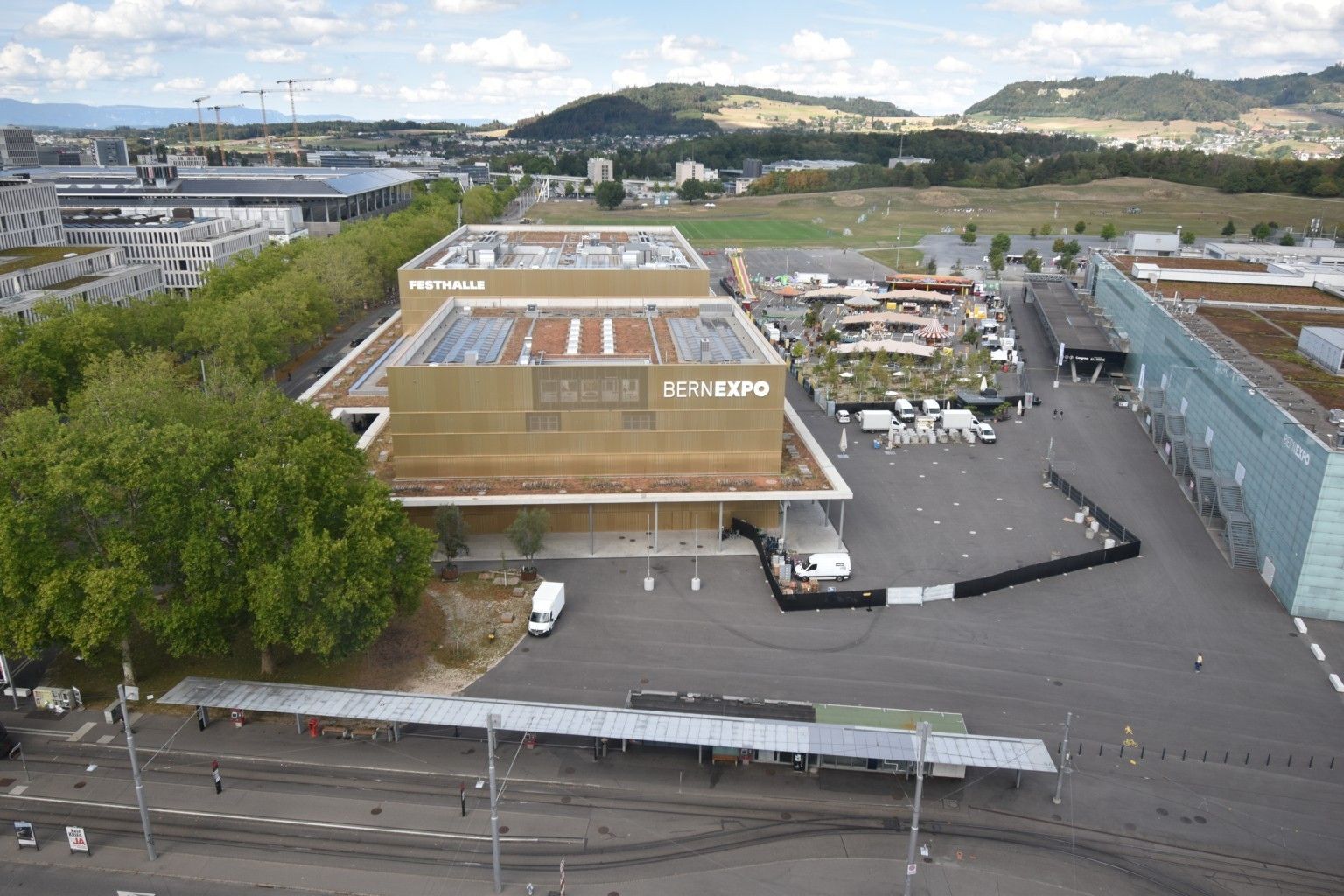 Bern: Beundenfeld: Hotel IBIS - Festhalle - A - Public