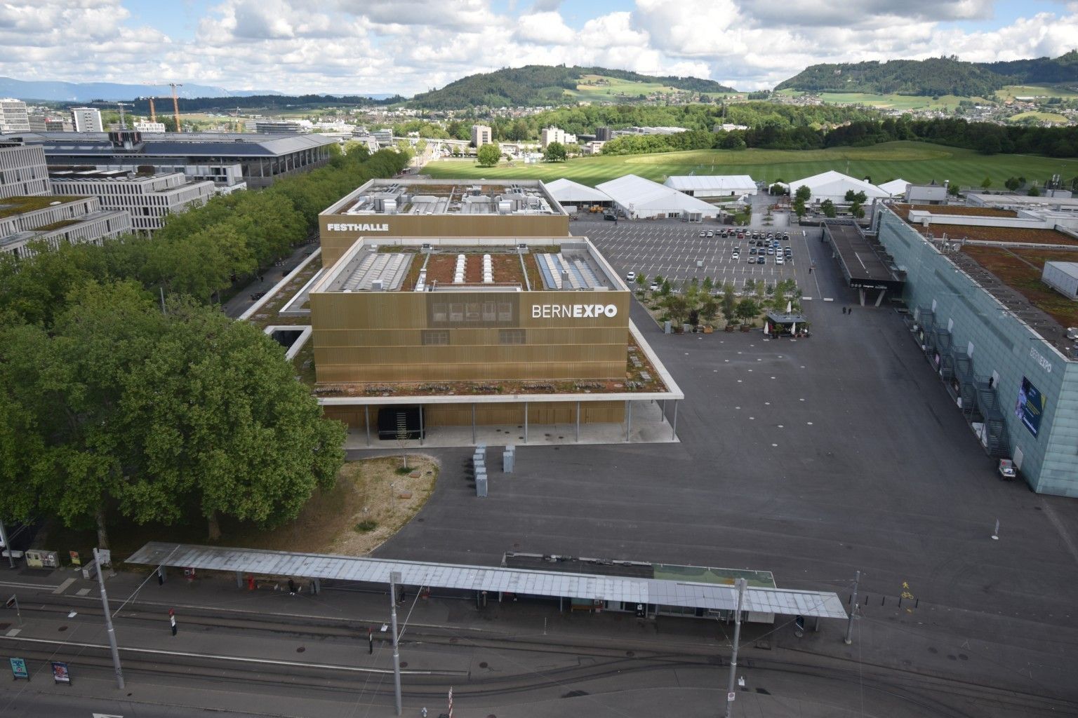 Bern: Beundenfeld: Hotel IBIS - Festhalle - A - Public
