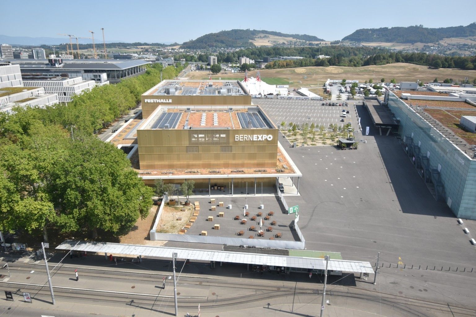 Bern: Beundenfeld: Hotel IBIS - Festhalle - A - Public