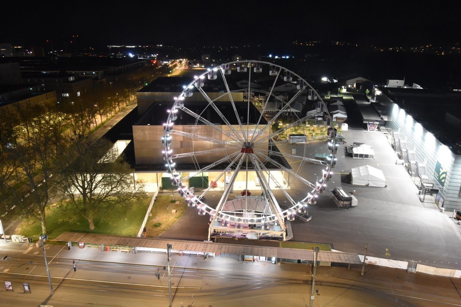 Bern: Beundenfeld: Hotel IBIS - Festhalle - A - Public