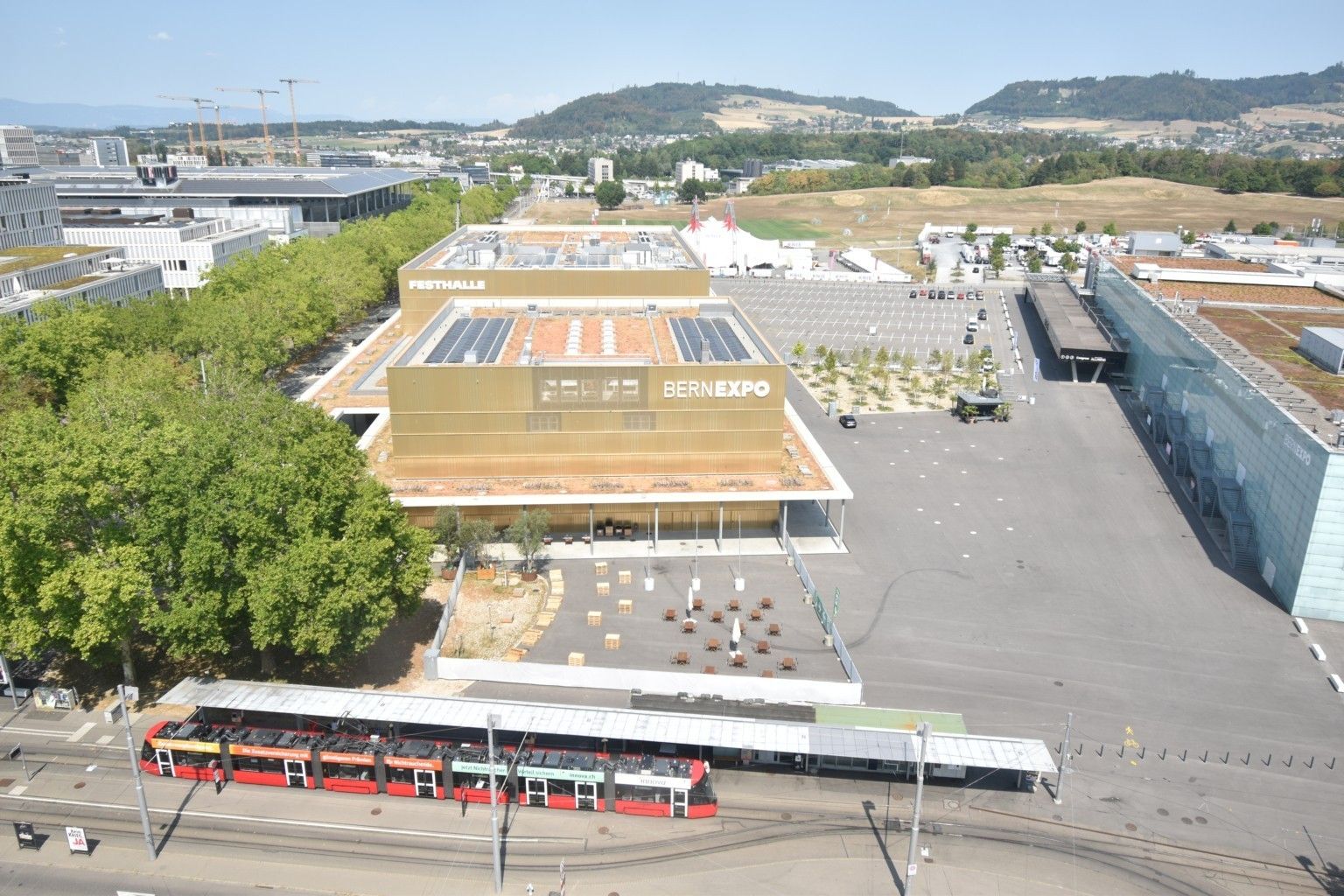 Bern: Beundenfeld: Hotel IBIS - Festhalle - A - Public