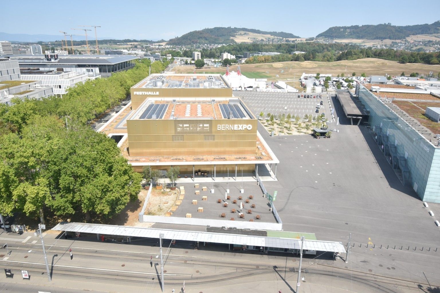 Bern: Beundenfeld: Hotel IBIS - Festhalle - A - Public