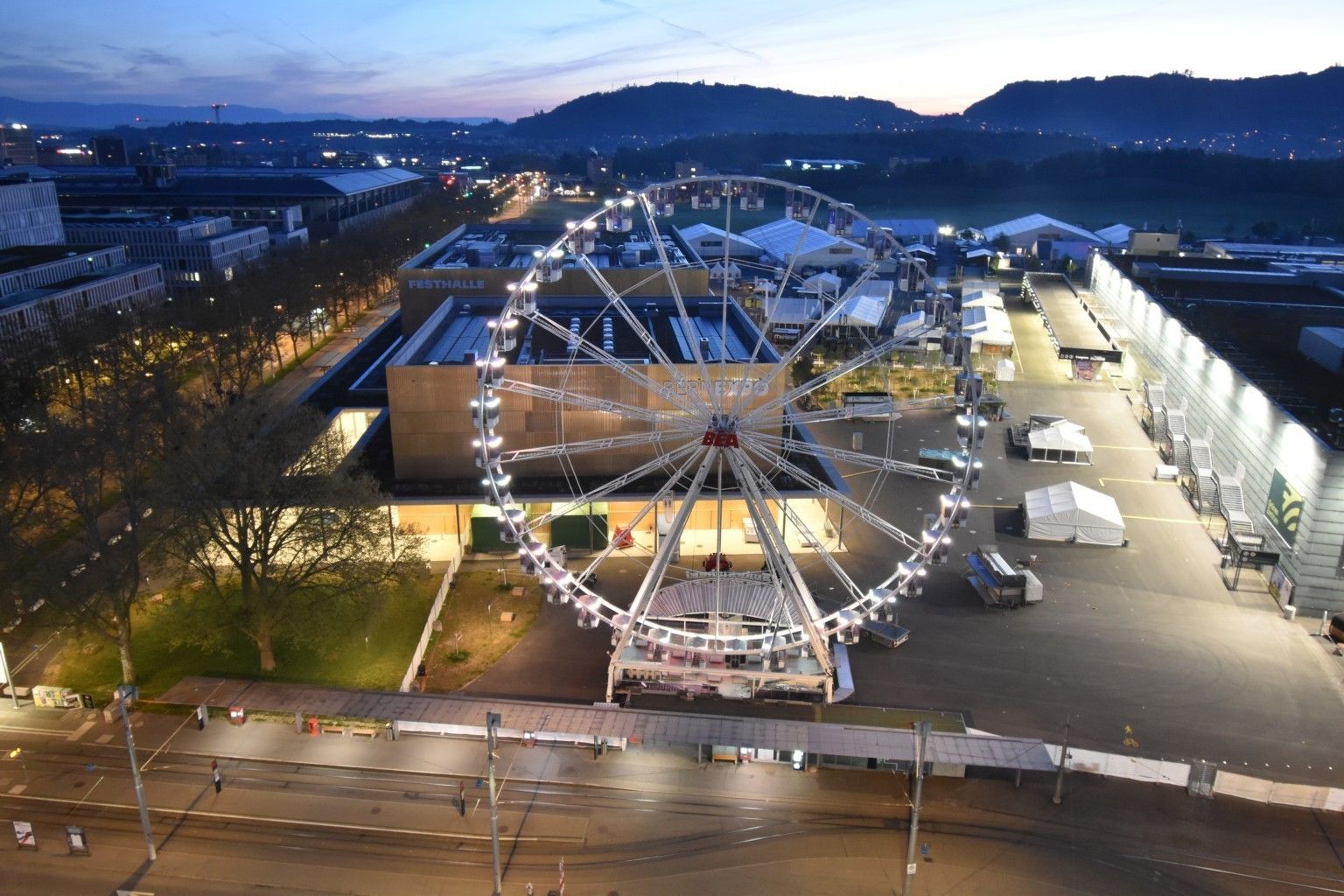 Bern: Beundenfeld: Hotel IBIS - Festhalle - A - Public