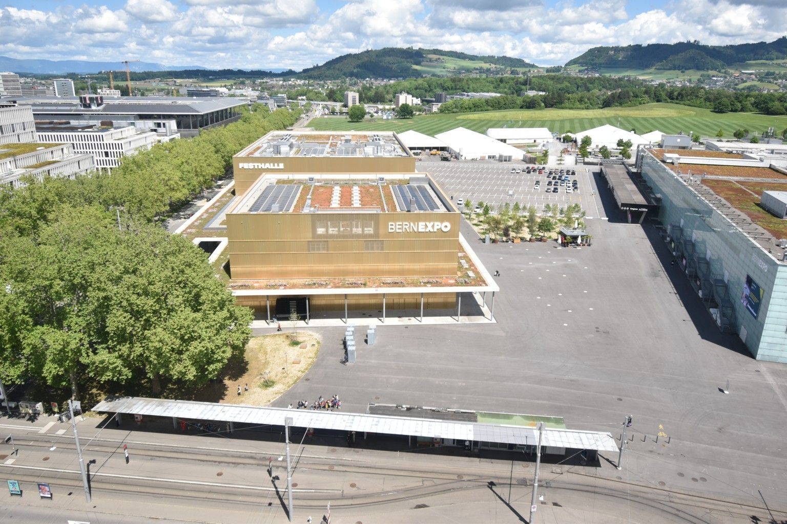 Bern: Beundenfeld: Hotel IBIS - Festhalle - A - Public