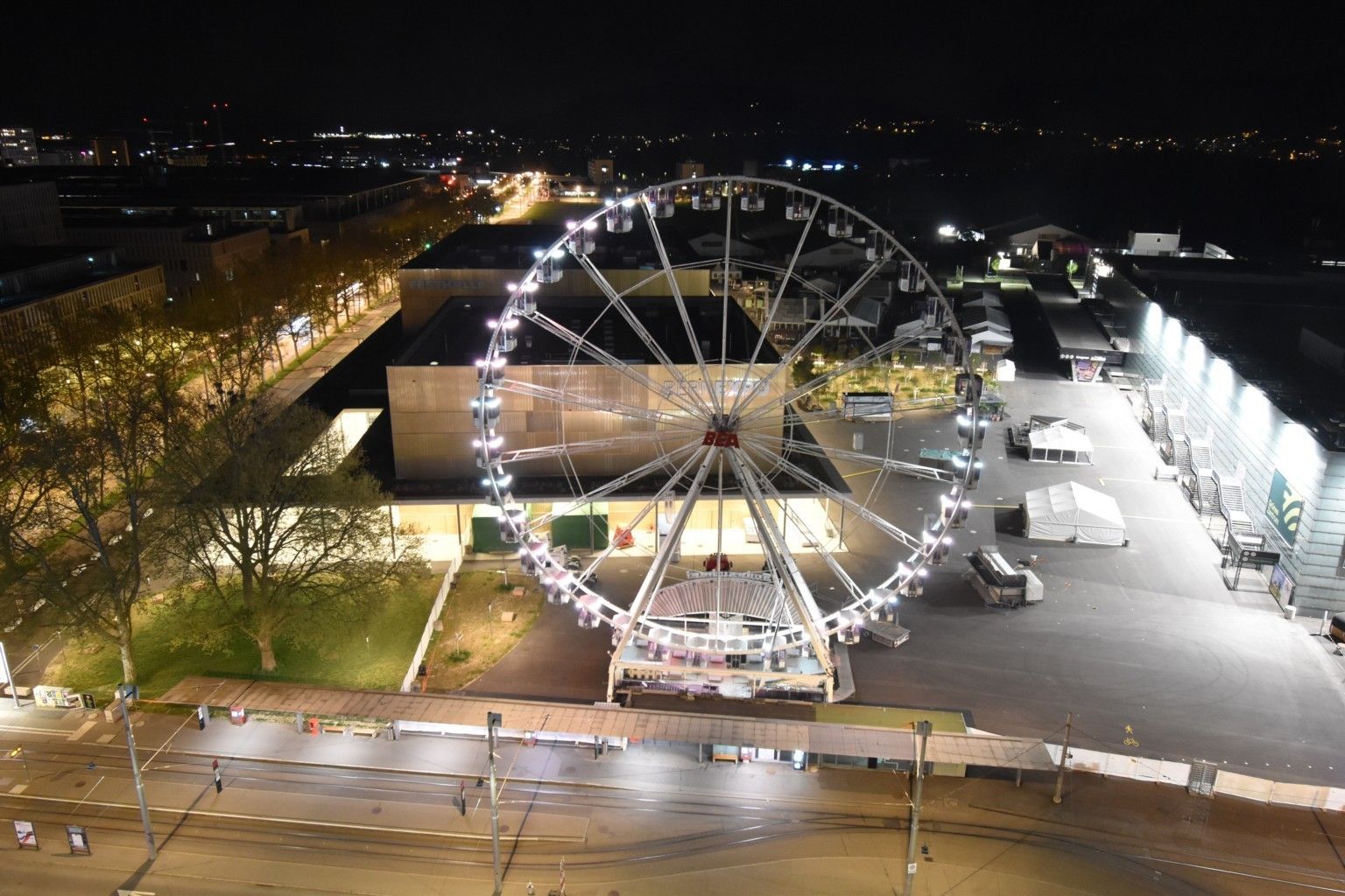 Bern: Beundenfeld: Hotel IBIS - Festhalle - A - Public