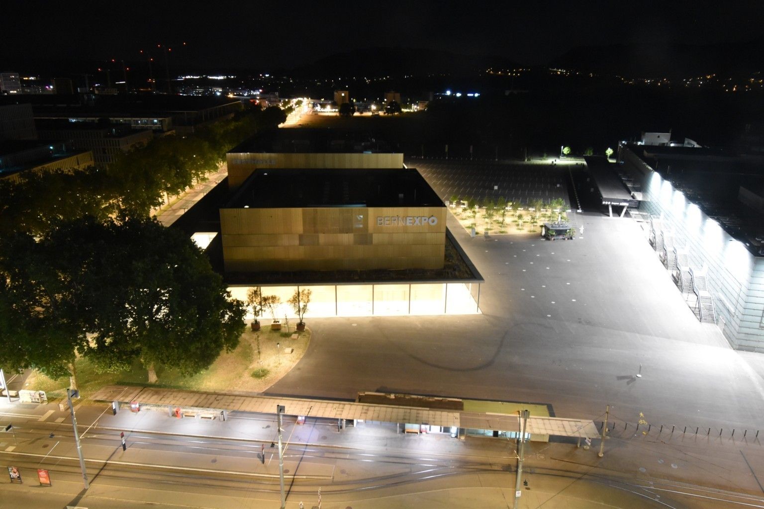 Bern: Beundenfeld: Hotel IBIS - Festhalle - A - Public