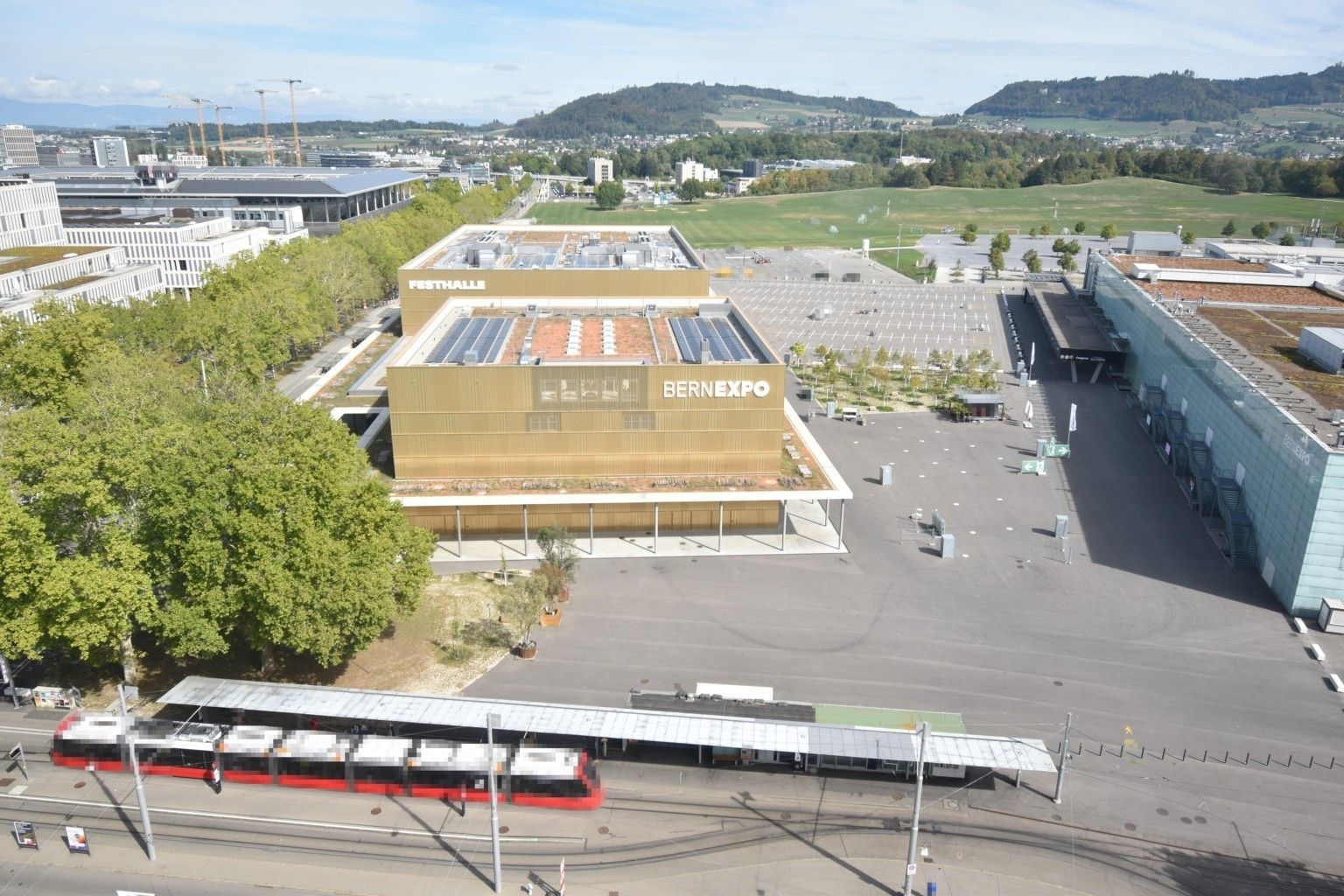 Bern: Beundenfeld: Hotel IBIS - Festhalle - A - Public