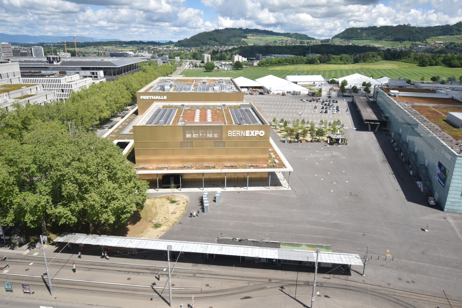 Bern: Beundenfeld: Hotel IBIS - Festhalle - A - Public