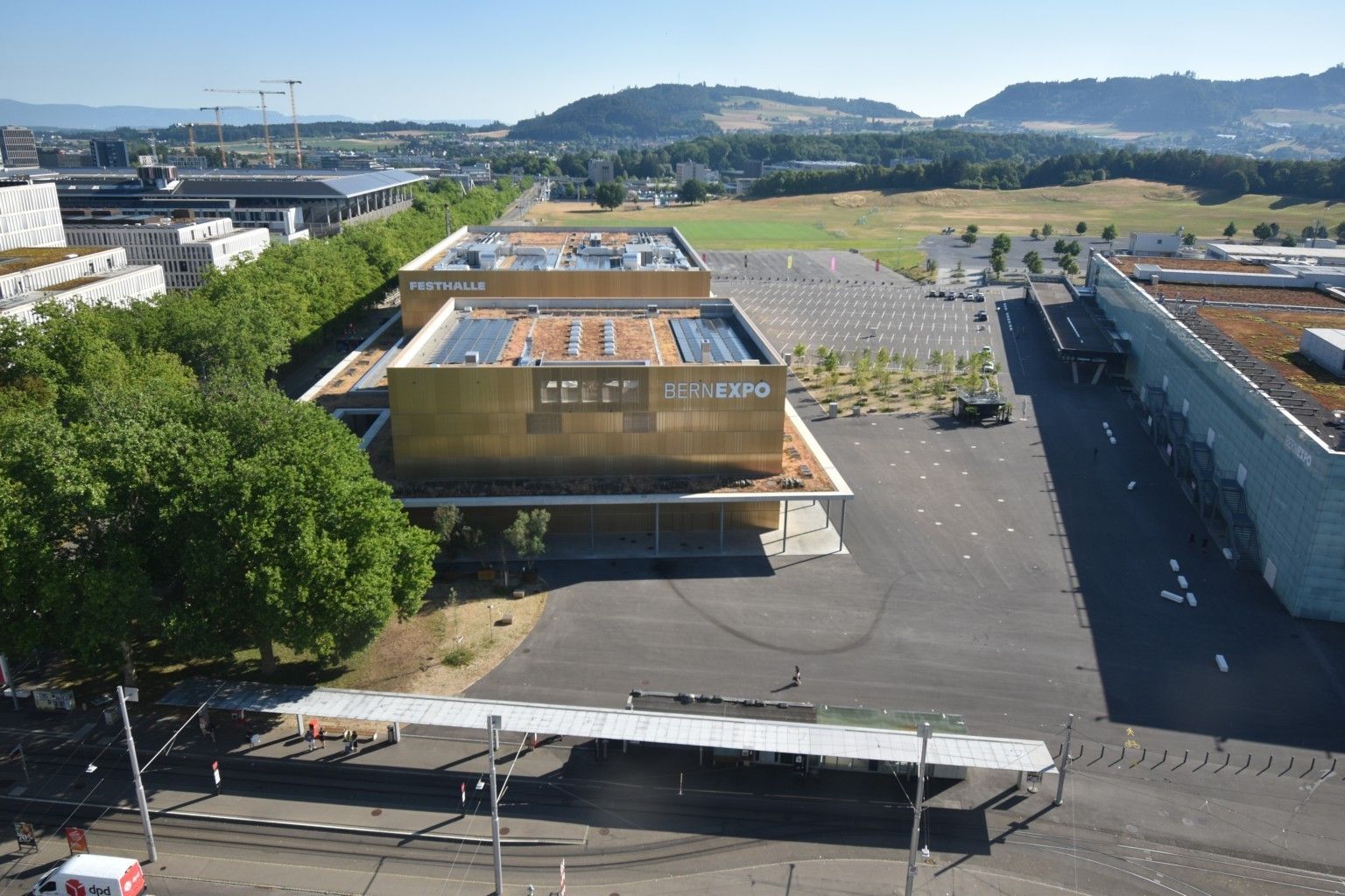 Bern: Beundenfeld: Hotel IBIS - Festhalle - A - Public